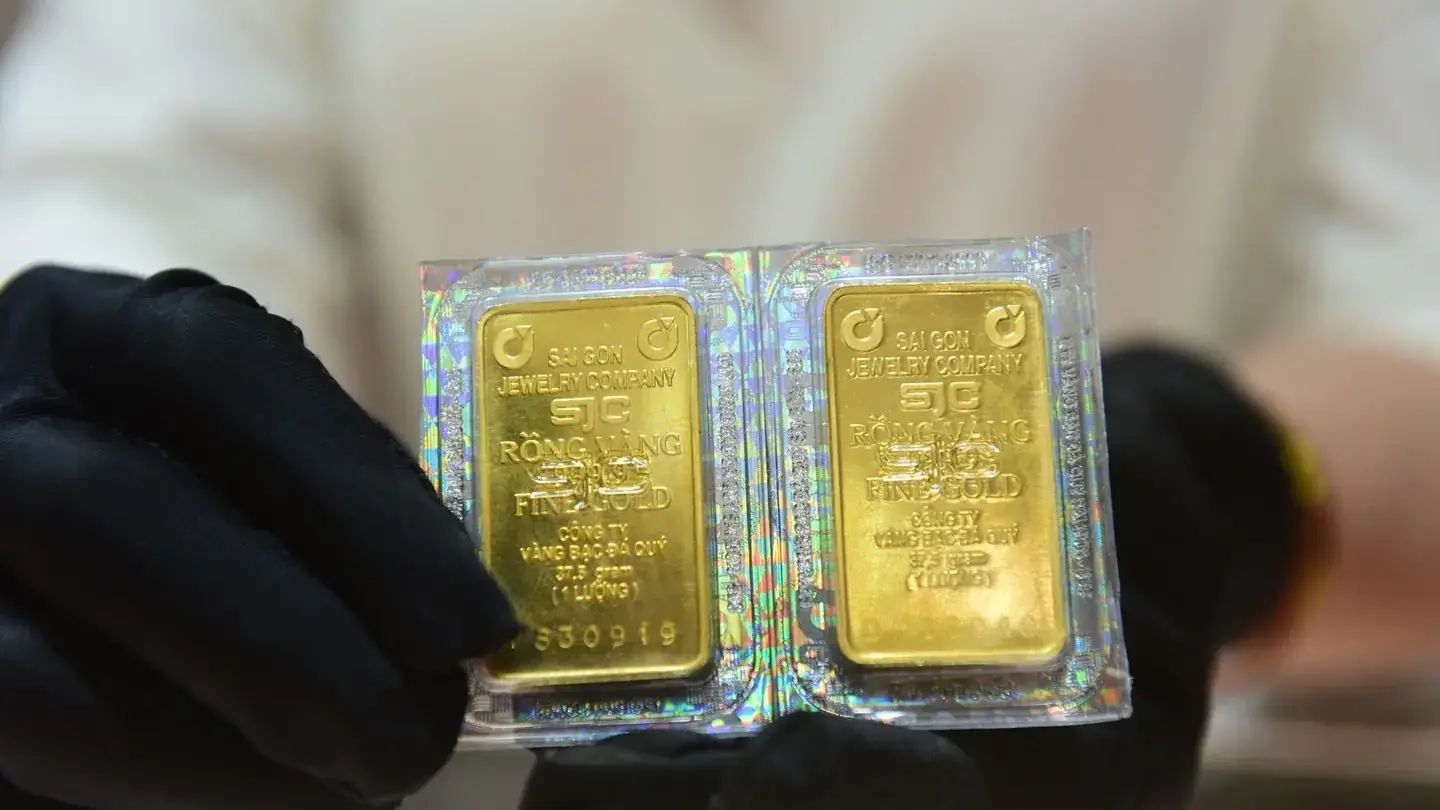 Giá vàng miếng sáng 18/11 giảm 1,2 triệu đồng/lượng